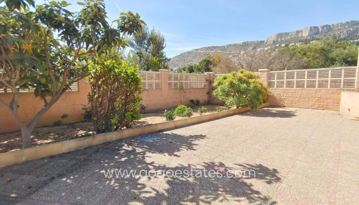Te koop - Huis - Vrijstaande Villa - Calpe - Calpe Centro