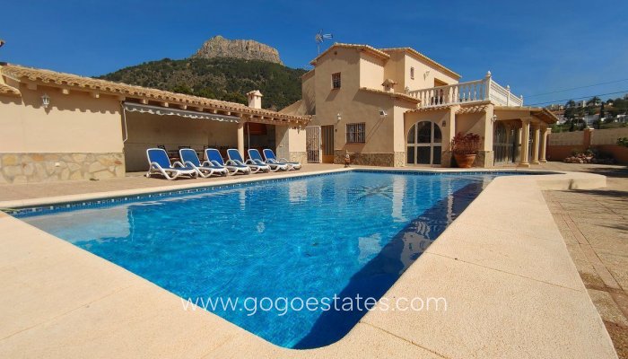 Te koop - Huis - Vrijstaande Villa - Calpe - Calpe Centro