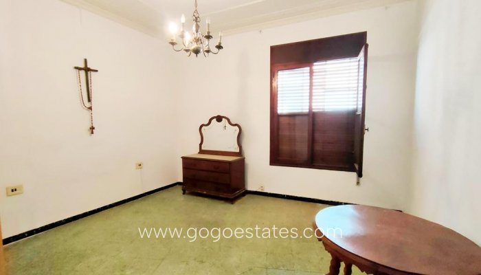 Te koop - Huis - Vrijstaande Villa - Pego - Pego Centro