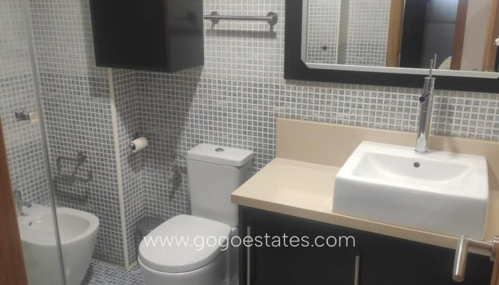 Te koop - Appartement - Appartement op de middelste verdieping - Torrevieja - Torrevieja Centro