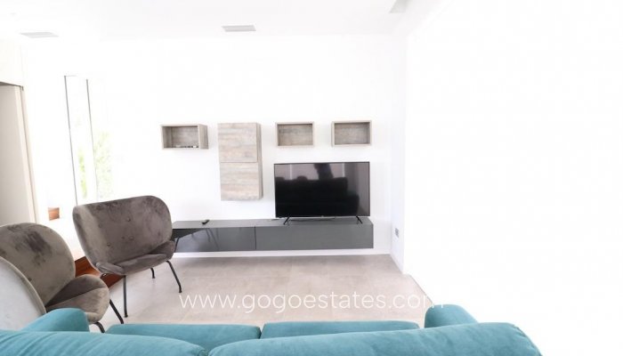 Te koop - Huis - Vrijstaande Villa - Orihuela - Campoamor