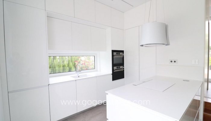 Te koop - Huis - Vrijstaande Villa - Orihuela - Campoamor