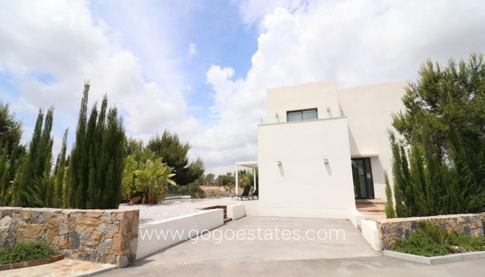 Te koop - Huis - Vrijstaande Villa - Orihuela - Campoamor