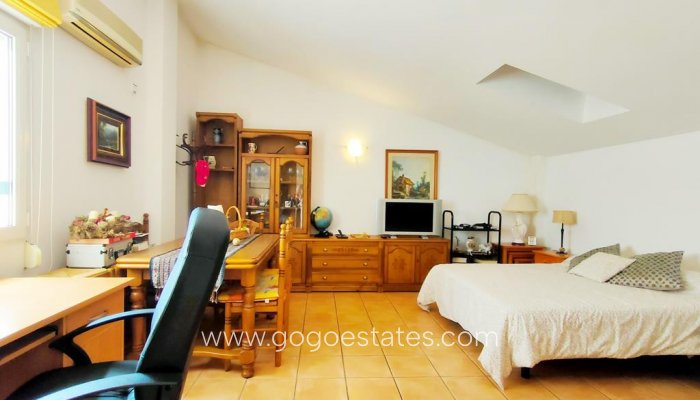 Te koop - Huis - Vrijstaande Villa - Dénia - Denia Centro