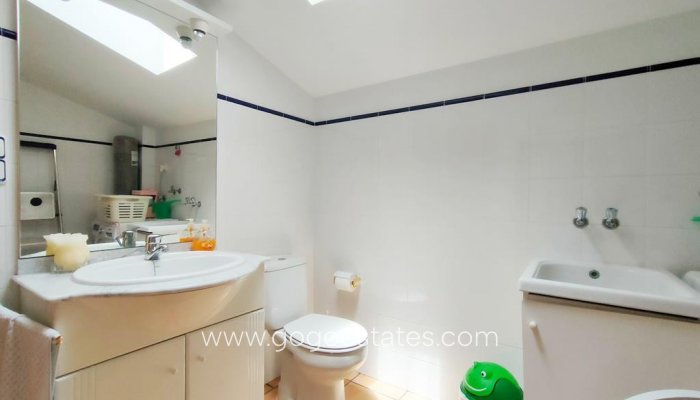 Te koop - Huis - Vrijstaande Villa - Dénia - Denia Centro