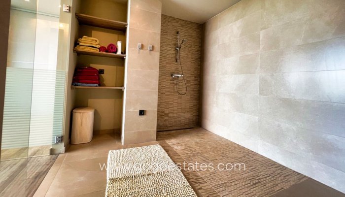 Te koop - Huis - Vrijstaande Villa - Altea - Altea Hills