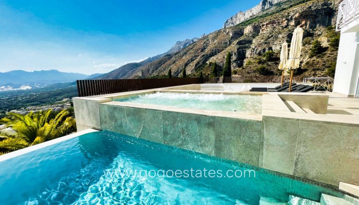 Te koop - Huis - Vrijstaande Villa - Altea - Altea La Vella