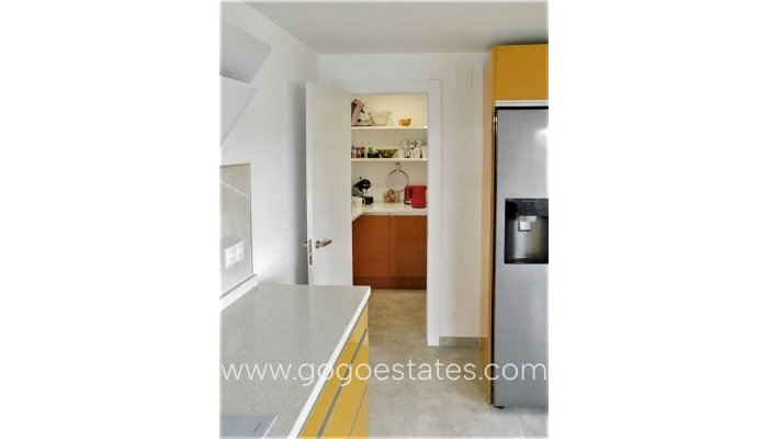 Revente - Appartement - Appartement au rez-de-chaussée - Finestrat