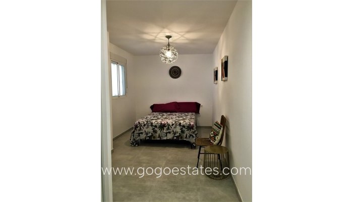 Revente - Appartement - Appartement au rez-de-chaussée - Finestrat