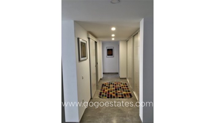 Revente - Appartement - Appartement au rez-de-chaussée - Finestrat