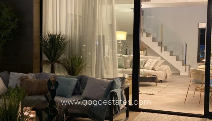 Venta - Casa - Bungalow - Finestrat