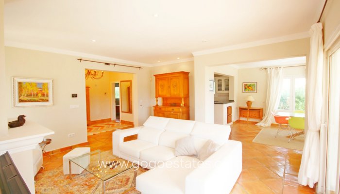 Te koop - Huis - Vrijstaande Villa - Teulada - Moraira