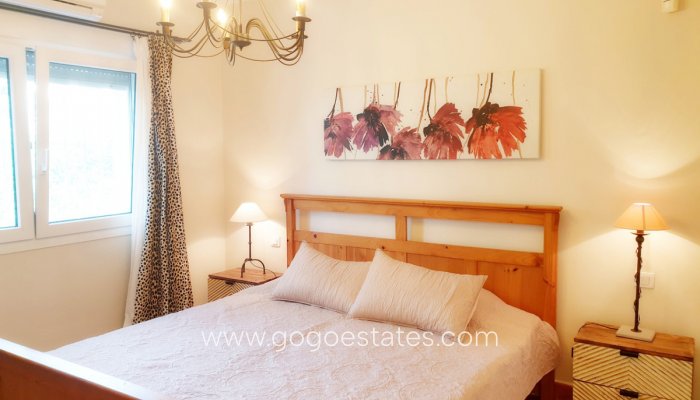 Te koop - Huis - Vrijstaande Villa - Teulada - Moraira