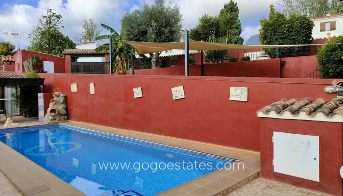 Te koop - Huis - Bungalow - La Nucía - La Nucia Centro