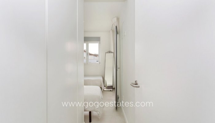 Te koop - Appartement - Appartement op de middelste verdieping - Orihuela - Villamartin