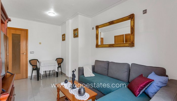 Te koop - Appartement - Appartement op de middelste verdieping - Torrevieja - Torrevieja Centro
