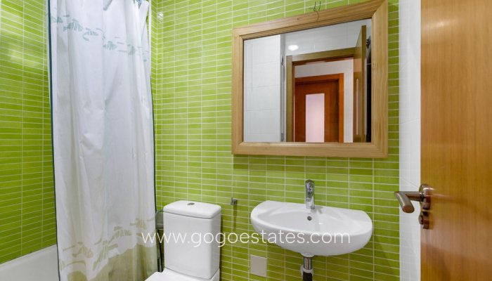 Te koop - Appartement - Appartement op de middelste verdieping - Torrevieja - Torrevieja Centro