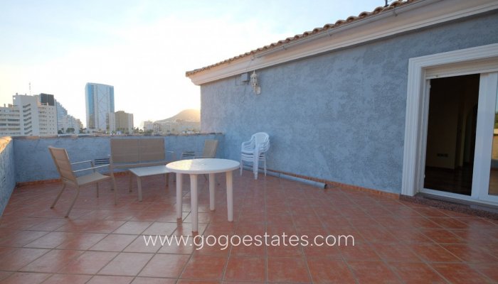 Te koop - Huis - Vrijstaande Villa - Calpe - Calpe Centro