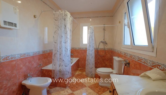 Te koop - Huis - Vrijstaande Villa - Calpe - Calpe Centro