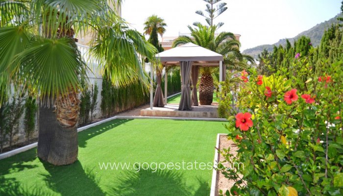 Te koop - Huis - Vrijstaande Villa - Calpe - Calpe Centro