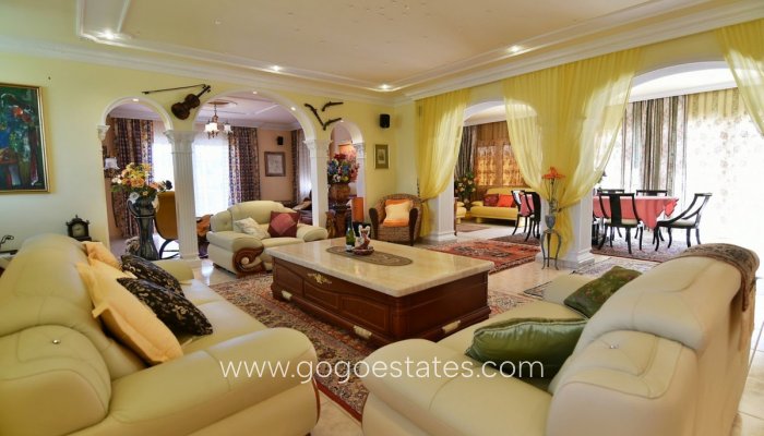 Te koop - Huis - Vrijstaande Villa - Calpe - Calpe Centro