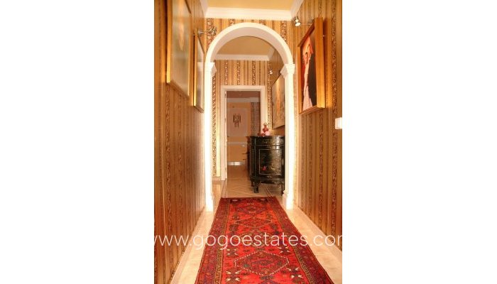 Te koop - Huis - Vrijstaande Villa - Calpe - Calpe Centro