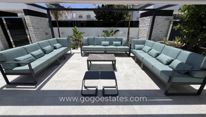 Te koop - Huis - Vrijstaande Villa - Orihuela - Orihuela Costa