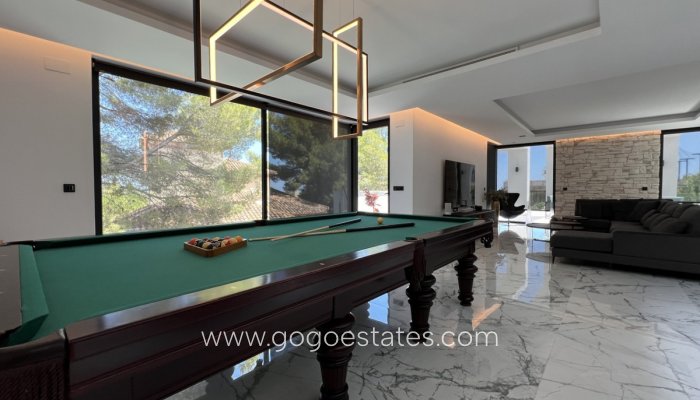 Te koop - Huis - Vrijstaande Villa - Orihuela - Orihuela Costa