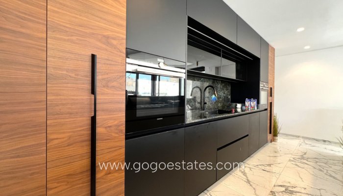 Te koop - Huis - Vrijstaande Villa - Orihuela - Orihuela Costa