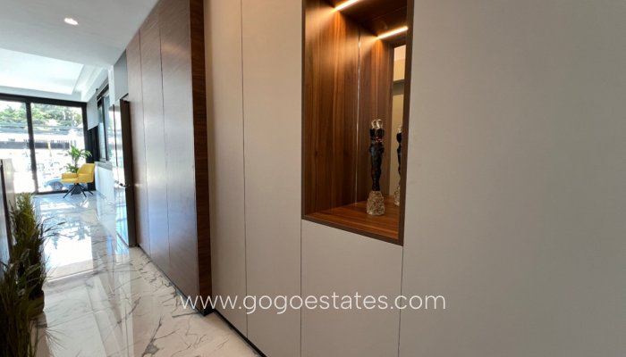 Te koop - Huis - Vrijstaande Villa - Orihuela - Orihuela Costa