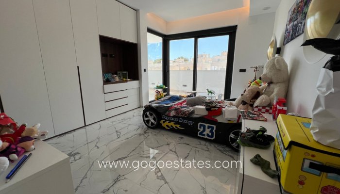 Te koop - Huis - Vrijstaande Villa - Orihuela - Orihuela Costa