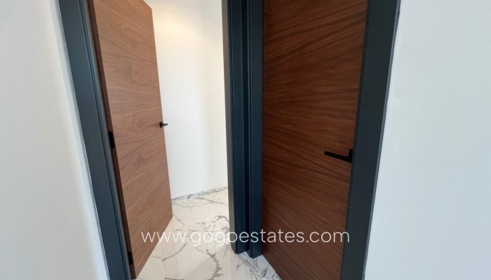 Te koop - Huis - Vrijstaande Villa - Orihuela - Orihuela Costa