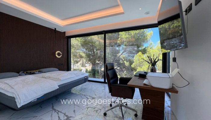 Te koop - Huis - Vrijstaande Villa - Orihuela - Orihuela Costa