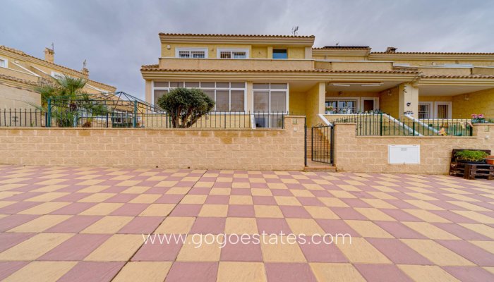 Te koop - Huis - Bungalow - Torrevieja - Torrevieja Centro