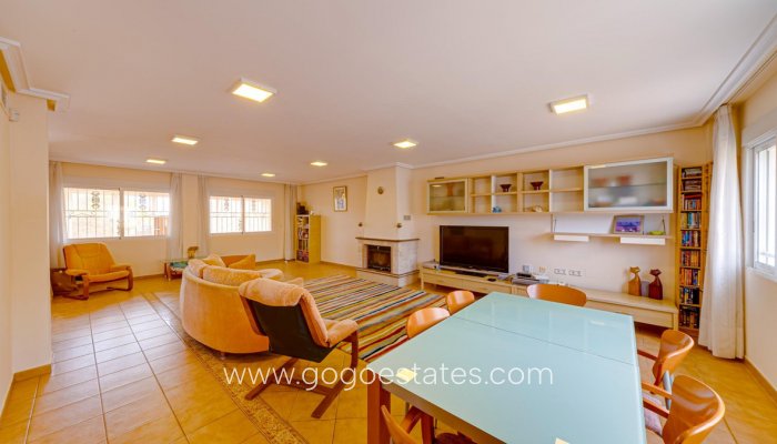 Te koop - Huis - Bungalow - Torrevieja - Torrevieja Centro