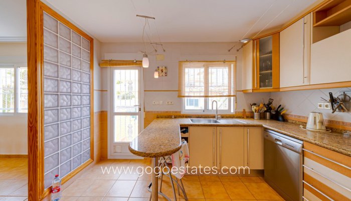 Te koop - Huis - Bungalow - Torrevieja - Torrevieja Centro