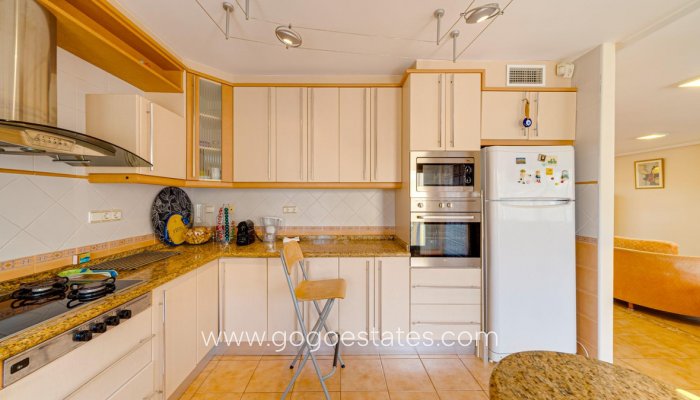 Te koop - Huis - Bungalow - Torrevieja - Torrevieja Centro