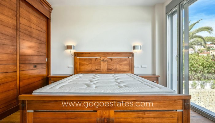 Te koop - Huis - Vrijstaande Villa - Calpe - la Canuta