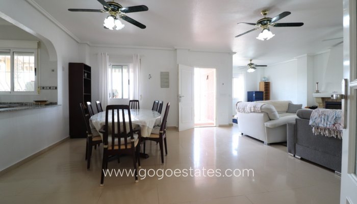 Te koop - Huis - Vrijstaande Villa - Algorfa - Algorfa Centro