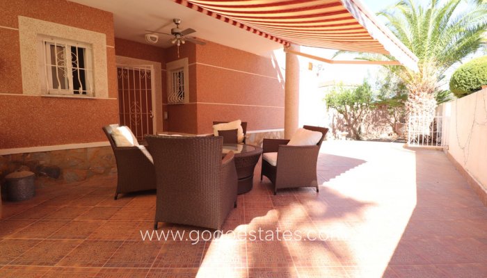 Te koop - Huis - Vrijstaande Villa - Algorfa - Algorfa Centro