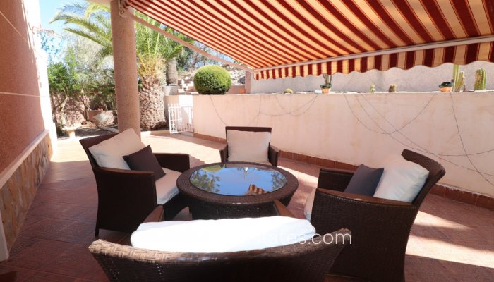 Te koop - Huis - Vrijstaande Villa - Algorfa - Algorfa Centro