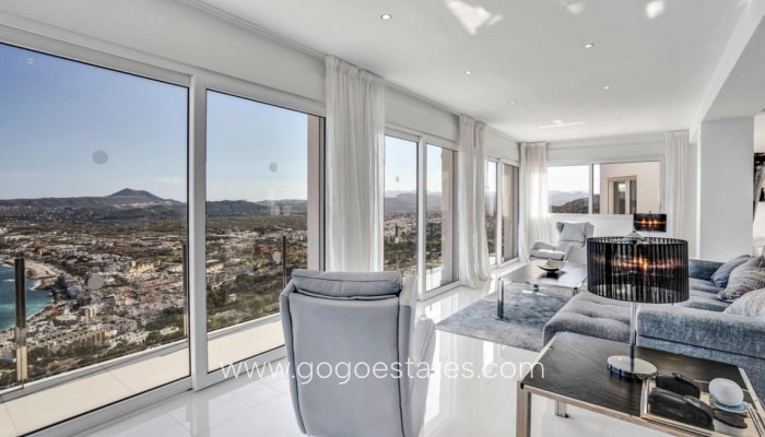 Te koop - Huis - Vrijstaande Villa - Jávea Xàbia - Jávea - Xàbia Centro