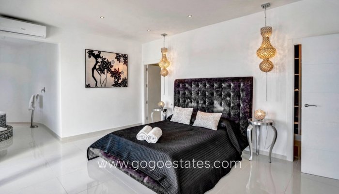 Te koop - Huis - Vrijstaande Villa - Jávea Xàbia - Jávea - Xàbia Centro