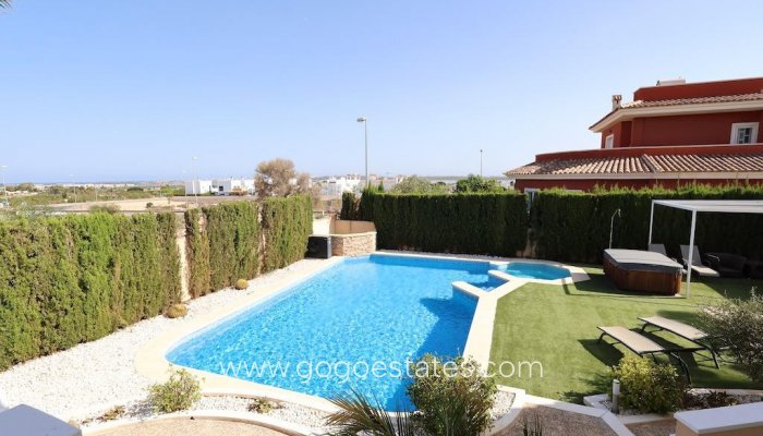 Te koop - Huis - Vrijstaande Villa - Rojales - Ciudad Quesada