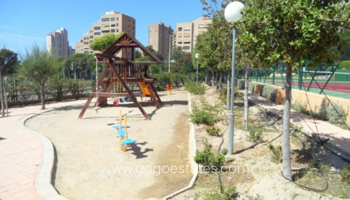 Te koop - Appartement - Appartement op de middelste verdieping - Benidorm - Benidorm Centro