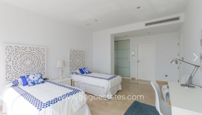 Te koop - Huis - Vrijstaande Villa - Teulada - Moraira