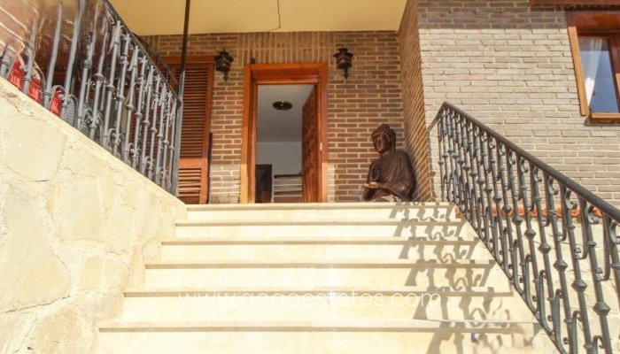 Te koop - Huis - Vrijstaande Villa - Benidorm - Benidorm Centro