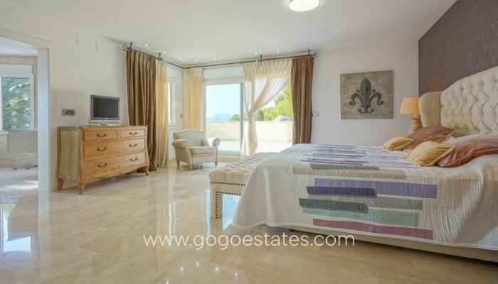 Te koop - Huis - Vrijstaande Villa - Benissa - Benissa Centro