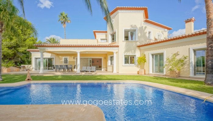 Te koop - Huis - Vrijstaande Villa - Benissa - Benissa Centro