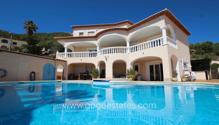 Te koop - Huis - Vrijstaande Villa - Calpe - Calpe Centro